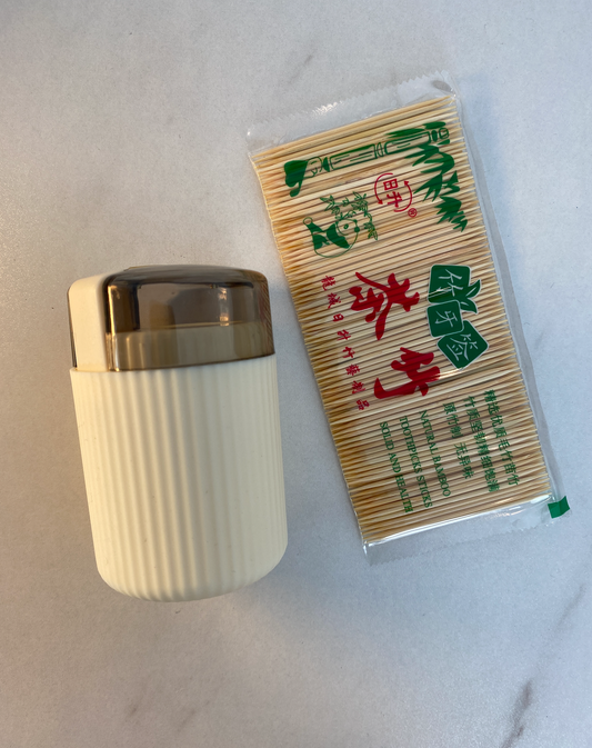 White Toothpick Holder and 100 Bamboo Toothpicks - kaftanbling